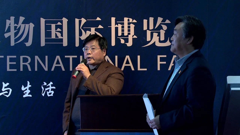5、丁同欣启幕.JPG